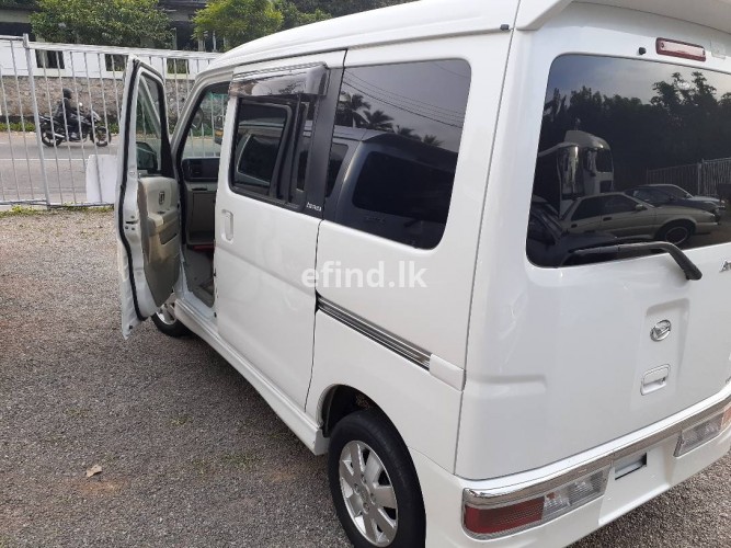 Daihatsu Atrai Wagon 2017 for sale in Kaduwela Sri Lanka | efind.lk