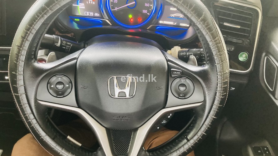 Honda Grace 2016