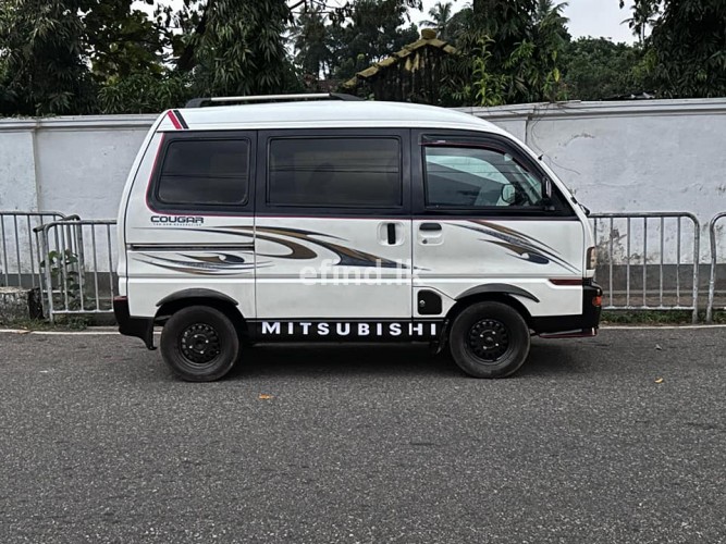 Mitshubishi Minicab 