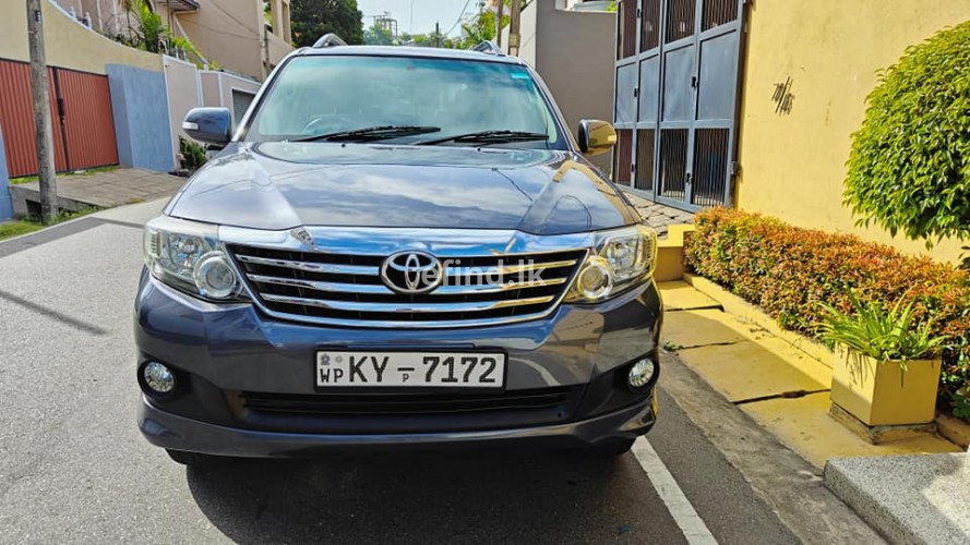 Toyota Fortuner  2014 for sale in Kohuwala Sri Lanka | efind.lk