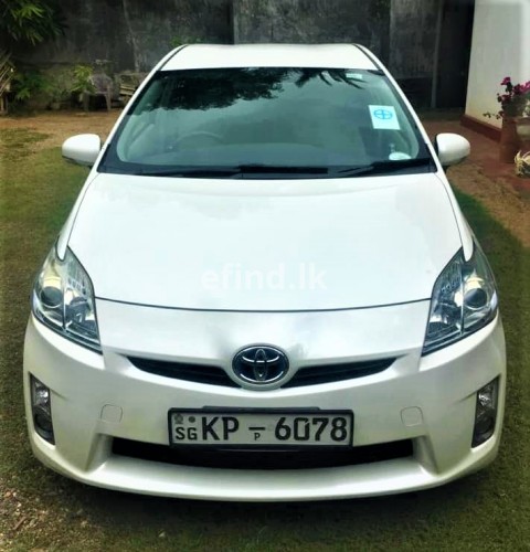 Toyota Prius 2010 3rd generation for sale in Kandy Sri Lanka | efind.lk