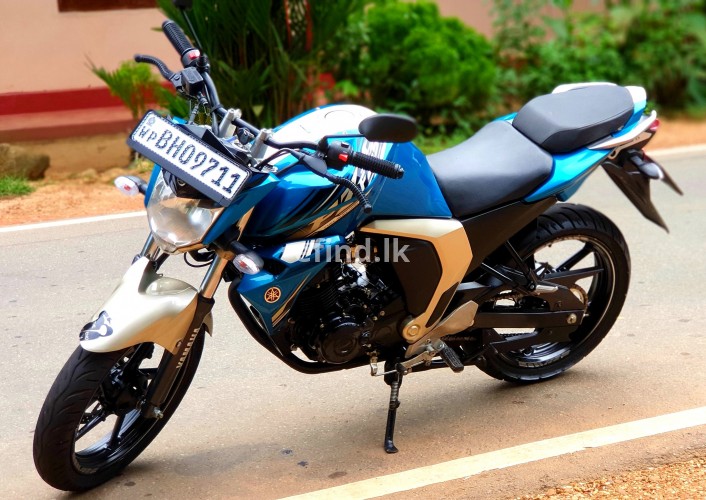 Yamaha FZ S V2.0 FI for sale in Awissawella Sri Lanka | efind.lk